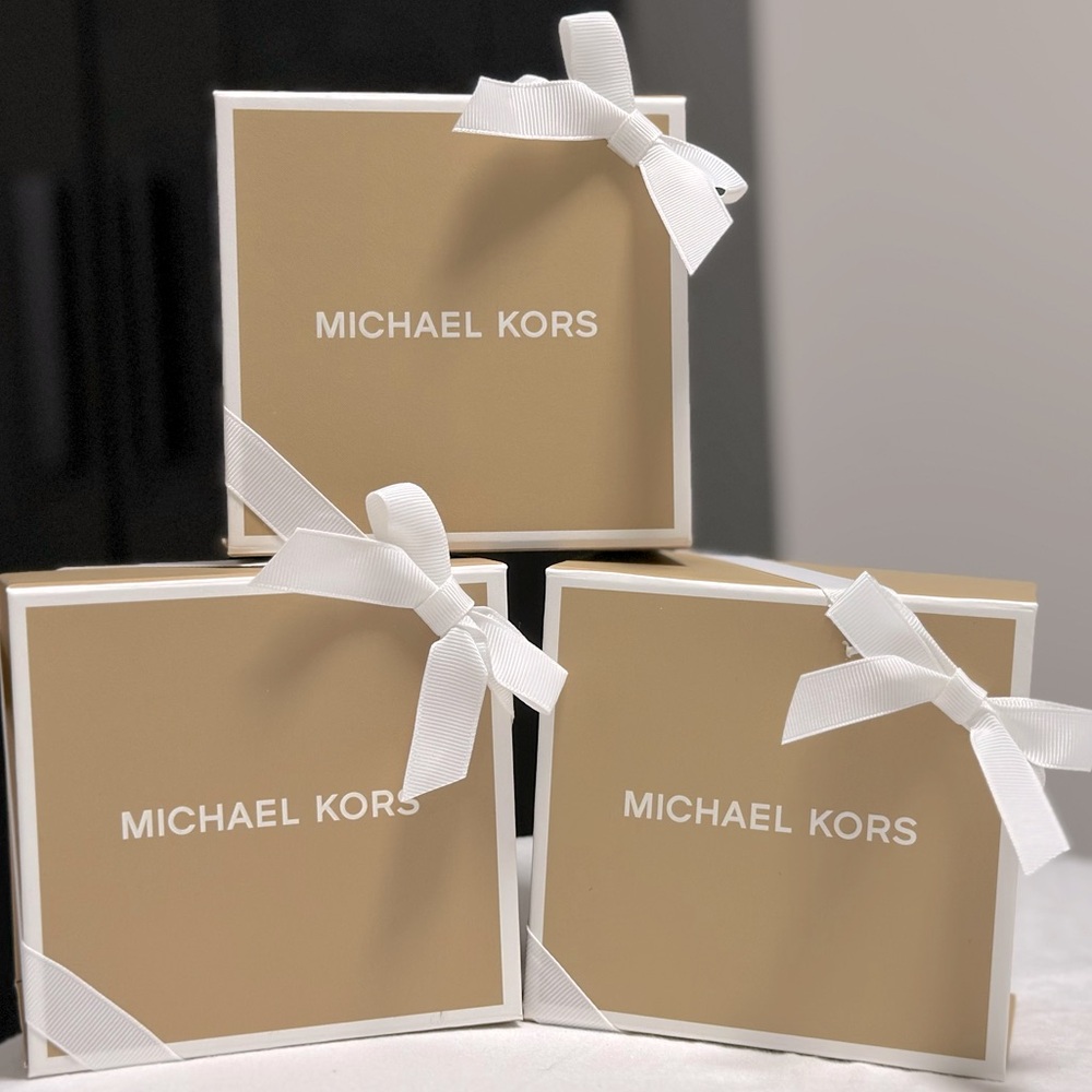 Michael kors gift box